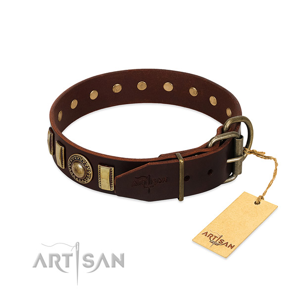 Trendy full grain natural leather dog collar with strong buckle